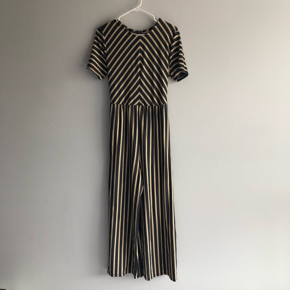 Short sleeved striped jumpsuit